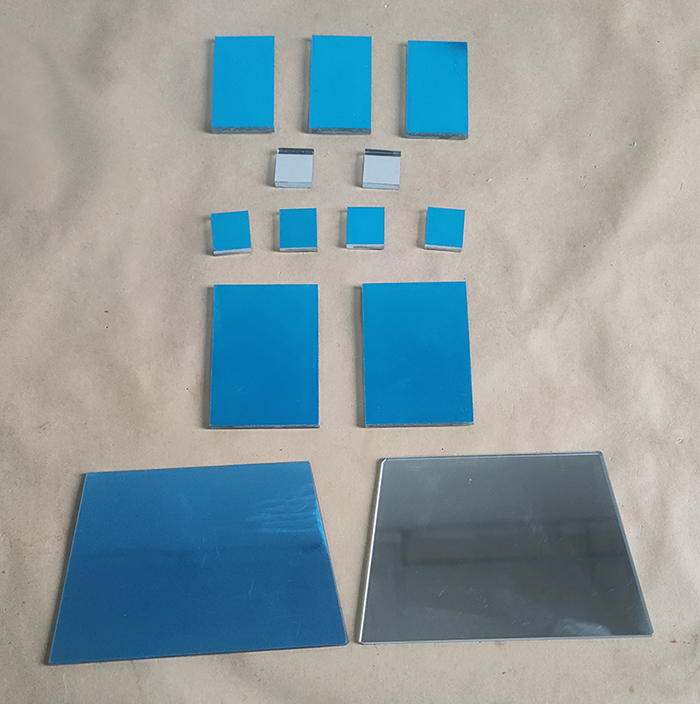 ���侵����Ĥ